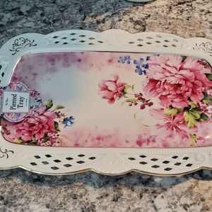 NWT Tea Time Maison Blanc Pierced Tray Pink Roses